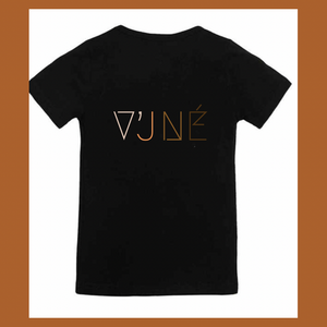 V’JNÉ Skins Casual Tee